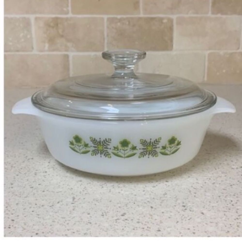 Anchor Hocking Vintage Fire King Casserole Baking Dish with Lid Meadow Green